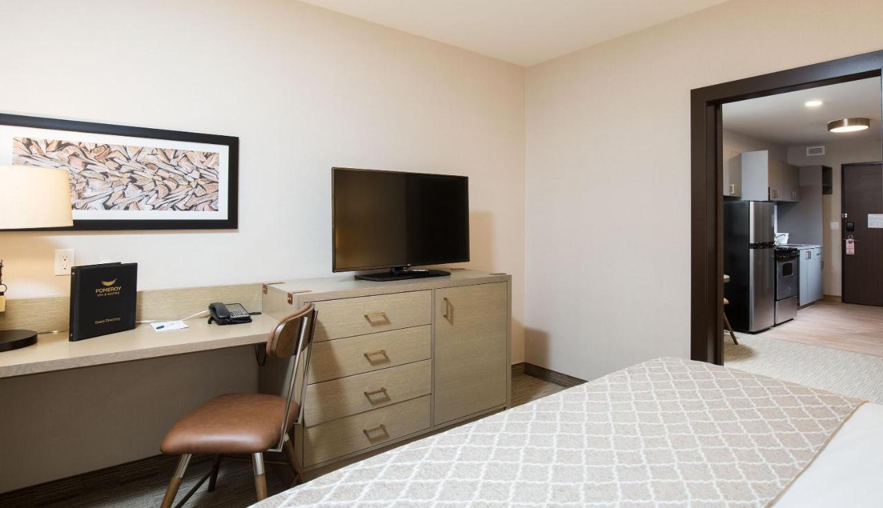 Pomeroy Inn & Suites Prince George Eksteriør billede